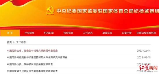 脱衣服的漂亮姐姐