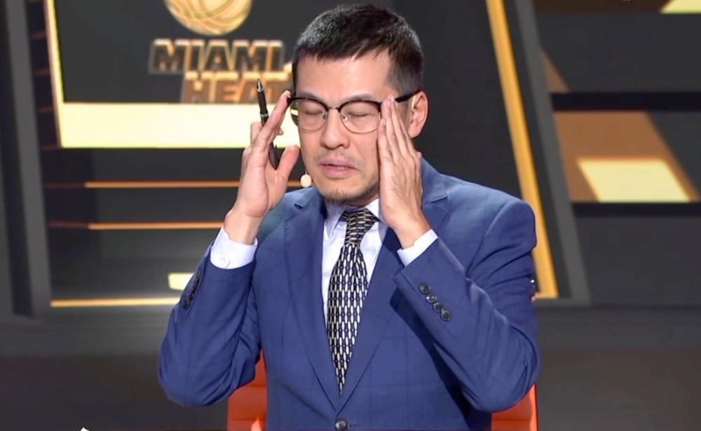 寡妇被老头添一夜舒服吗